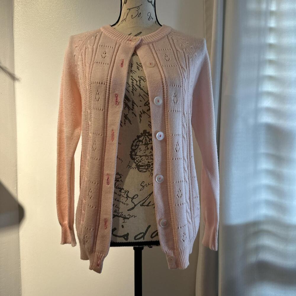 1950s Dainty Pink Cardigan w/ Cinched Bottom